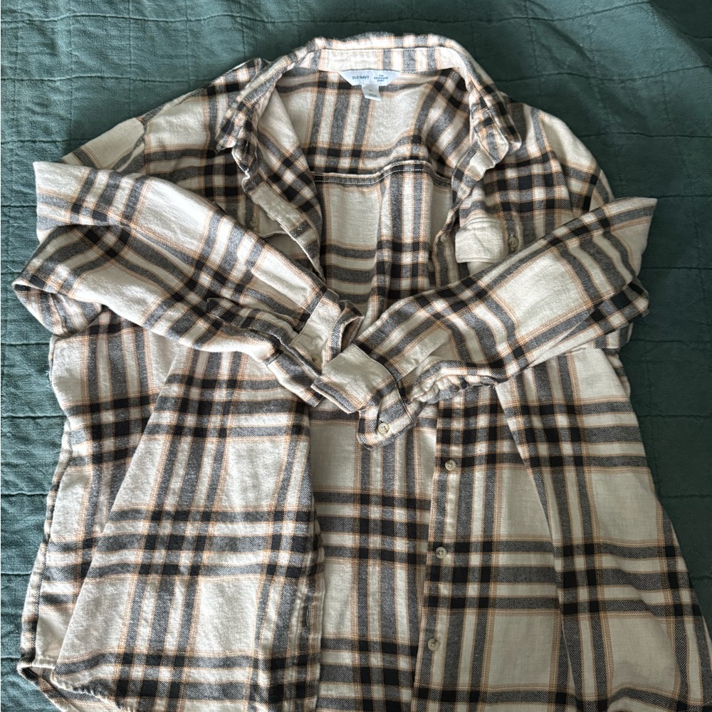 Old Navy Plaid Button Down Shirt - Cream and Black